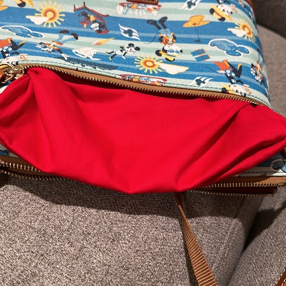 Disney Dooney & and Bourke Disney Cruise Line Crossbody Bag. - Picture 9 of 10